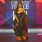 Ansiba Hassan Instagram - Always a saree lover ❤️ @jayanthiballal #ansibahassan #ansiba #actress #sareelove