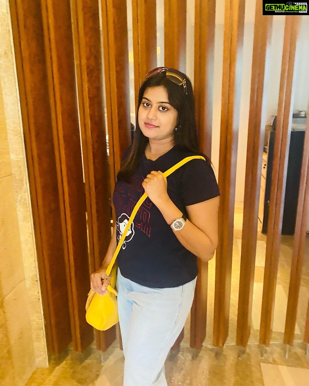Ansiba Hassan Instagram - Roaming around my favourite city 🌆. #ansibahassan #ansiba #chennai #tamil