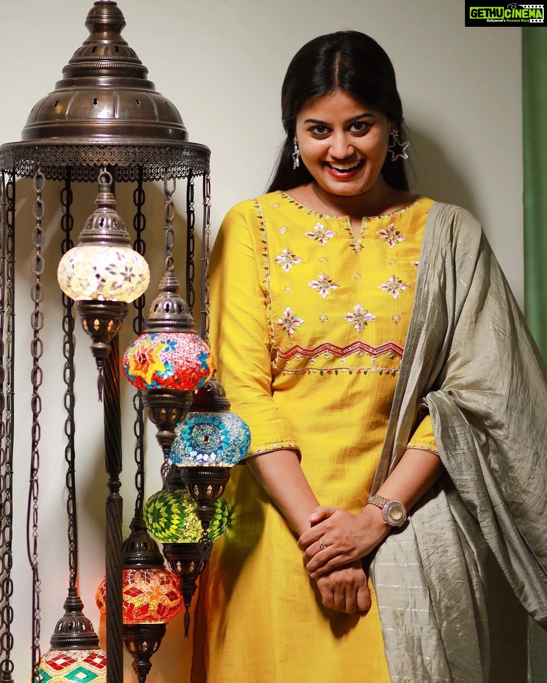 Ansiba Hassan Instagram - PC @_story_telle__r #ansibahassan #actress #salwarsuits