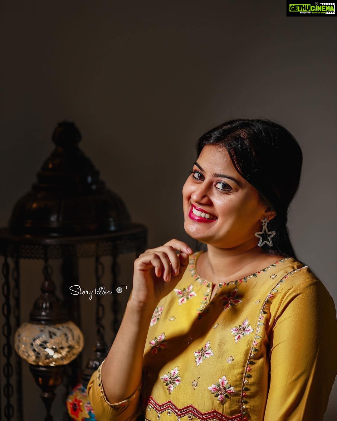 Ansiba Hassan Instagram - PC @_story_telle__r #ansibahassan #actress #salwarsuits