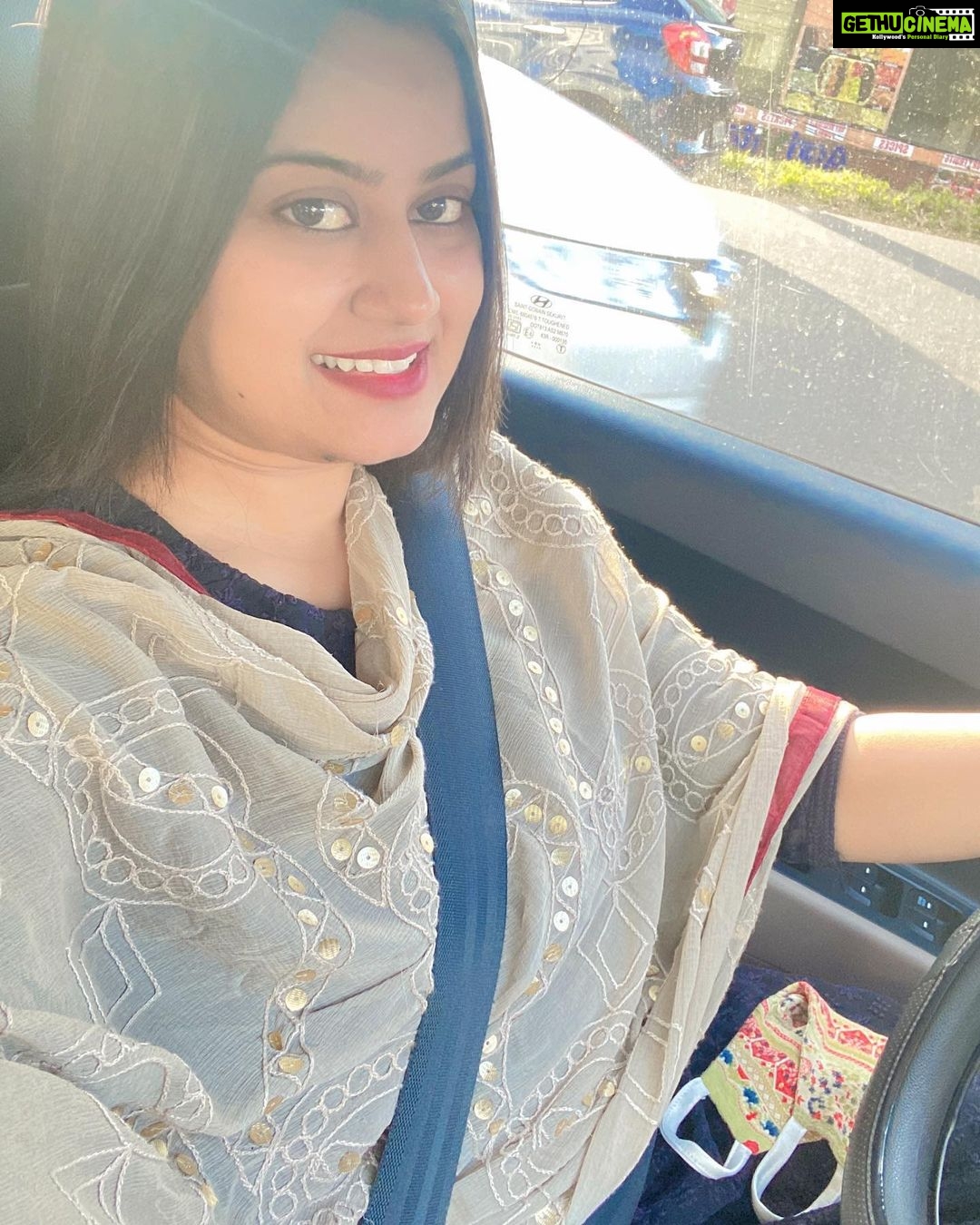 Ansiba Hassan Instagram - Driving 🚦 gives u an immense pleasure ❤️ #ansibahassan #actress #drive #littlethings