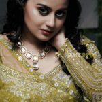 Ansiba Hassan Instagram - Have a pleasant day 😍. PC @jameshshow mua @vijeshmakeovers @joshijosemakeupartist artist management @althafpt costume @ladies_planet_ #ansibahassan #bridalwear #mollywood