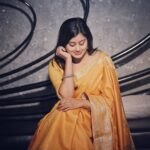 Ansiba Hassan Instagram - Good morning ❤️. Costume @rishtabynasiyanmini #ansibahassan #ansiba #yellowsaree