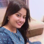Ansiba Hassan Instagram - Can’t hold the time , but holding an innocent heart through out the life is possible ❤️ #ansiba_hassan #ansibahassan #loveyourself #bluedress #mollywood