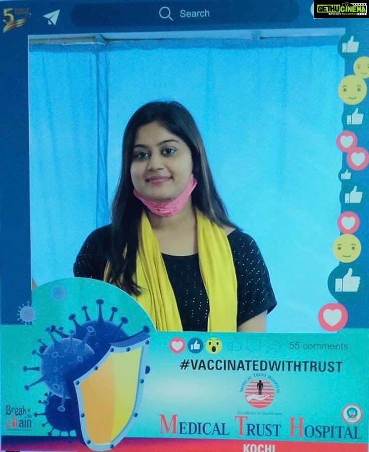 Ansiba Hassan Instagram - Vaccinated 😊. #vaccinationdone✔️ #covieshield Medical Trust Hospital