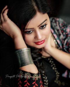 Ansiba Hassan Instagram - Happy evening ❤️
Costume: @drooni_boutique
Makeup & Hair : @reshmiabin @saranyajeneesh
Click: @premjith_photography @her_captain__
Video: @dileepdk_photography
Production: @indiancinemagallery_official
Location: @crowneplazakochi
#photoshoot #ansibahassan #photooftheday #photography #canonphotography #nikonphotography #crowneplaza