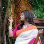 Ansiba Hassan Instagram - End of the linen saree picture collection 🌸 PC @sal_jith_c_s styling @_the__brown__boy costume @dakshabridalcouture