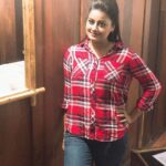 Ansiba Hassan Instagram – Too much light 🎥😎 Kondai Lip Backwater Heritage Resort Alappuzha