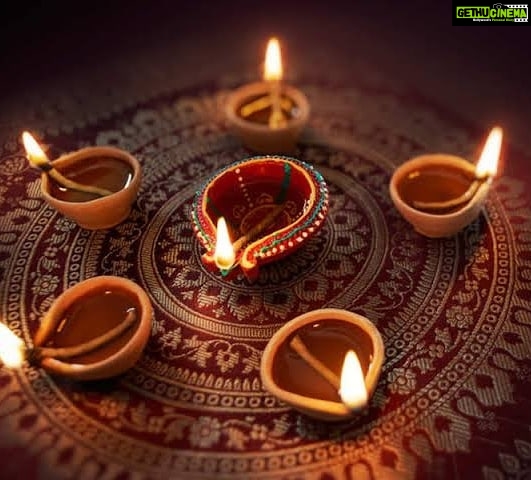 Ansiba Hassan Instagram - Happy Diwali !! 💕🪔 #diwali2020