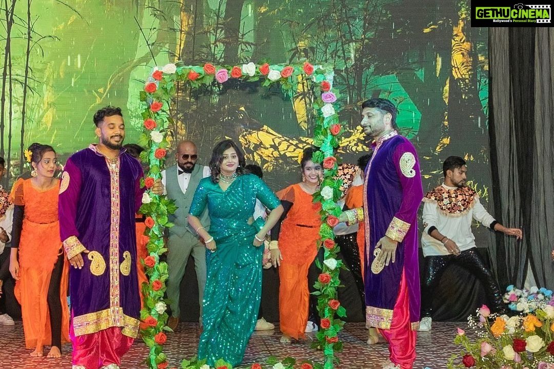 Ansiba Hassan Instagram - Glimpses of Riyadh beats 2022 ❤️. #ansibahassan #riyadh #show #stageshow #celebration #actress