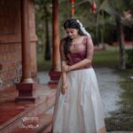 Ansiba Hassan Instagram - 🌸. Pc @_story_telle__r Mua @sass_make_up_studio Costume @kerala_bygone_fashion #ansibahassan #actress #love #onam Kondai Lip Backwater Heritage Resort Alappuzha