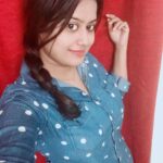 Ansiba Hassan Instagram - What a long selfie .....😎🤣