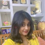 Ansiba Hassan Instagram - Madness at Home 🏡 😎🤪😬🤭 #ansibahassan #actress #homelygirl