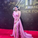 Antara Biswas Instagram - I Walk In A Space Of Gratitude …. 😇😇 #22nditaawards #redcarpet #starplus #disneyplushotstar #abouttonight #myfirst #itaawards #sospecial #excited Styled by- @kansalsunakshi Outfit- @pridal.in Jewelleries - @shillpapuriidesignerjewellery Assisted by- @himanishukla48 Mua: @sachinmakeupartist1 Hairstyling: @shab_qureshi786 Assisted by: @deepakpathak663 Managed by: @riyashhh269 Film City