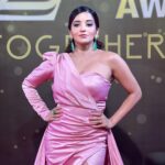 Antara Biswas Instagram - I Walk In A Space Of Gratitude …. 😇😇 #22nditaawards #redcarpet #starplus #disneyplushotstar #abouttonight #myfirst #itaawards #sospecial #excited Styled by- @kansalsunakshi Outfit- @pridal.in Jewelleries - @shillpapuriidesignerjewellery Assisted by- @himanishukla48 Mua: @sachinmakeupartist1 Hairstyling: @shab_qureshi786 Assisted by: @deepakpathak663 Managed by: @riyashhh269 Film City