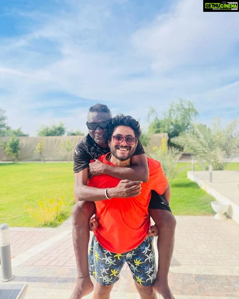Antony Varghese Instagram - ശിവനും ശക്തിയും സേർന്താൽ മാസ്സ് ഡാ 🥰❤️⚽ ആ മാസ്സ് bgm നിങ്ങൽ മനസ്സിൽ കേൾക്കണം 😀😁😜