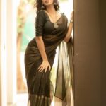 Anukreethy Vas Instagram - Life isn’t perfect but my saree can be ❤️‍🔥 . Saree & Blouse: @kaarigai.sarees Photographer @camerasenthil MUA @jeevithamakeupartistry . . #saree #southindian #tamilponnu #blacksaree #black #trendingreels #traditional @timestalent #missindia2018 #anukreethyvas Chennai, India