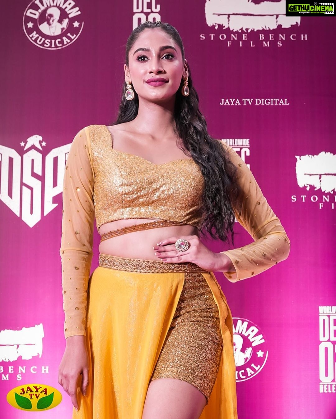 Anukreethy Vas Instagram - Dsp audio launch was a huge success and I’m truly grateful for @ikamalhaasan sir for releasing our trailer and audio 🙏🙏 thank you everyone for your love and support ❤️ . DSP RUNNING SUCCESSFULLY IN THEATRES NOW !!!! . Thank you team for this amazing look we created for dsp audio launch . WATCH DSP IN YOUR NEAREST THEATRES FROM TODAY💥 . Outfit @archana.karthick Makeup @anupama.krishnamachari Hair @sharmilahairstylist Jewellery @mspinkpantherjewel Styled by @swathi__ramakrishnan . @actorvijaysethupathi @ponramvvs @ksubbaraj @immancomposer @kaarthekeyens @kalyanshankar @anukreethy_vas @stonebenchers @vivekharshan @Venkatesh7888 @dineshkrishnanb @veerasamar @kumar_gangappan @sherif_choreo @Dineshsubbaraya1 @radhikassiva @tuneyjohn @vijaytvpugazh @vijaiMuthupand1 @onlynikil @pavsone @ashoknarayanan14 @timestalent @inder.sagoo @rishubartaria . #anukreethyvas #vjs46 #dsp #kollywood #tamilcinema