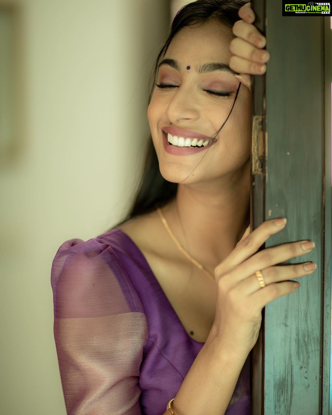 Anukreethy Vas Instagram - Are you today’s date because you’re a 10/10 🤫❤️ . Pc @camerasenthil Mua @jeevithamakeupartistry Saree @kaarigai.sarees . @timestalent @rishubartaria @inder.sagoo . . #southindiansaree #tamilponnu #kollywood #kollywoodactress #traditional #trending #anukreethyvas