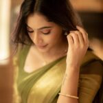 Anukreethy Vas Instagram - There is a charm about the forbidden that makes It unspeakably desirable - mark twain . PC @camerasenthil 📸 Saree @kaarigai.sarees 👗 Mua @jeevithamakeupartistry 💄 . . #southindian #traditional #tamilponnu #kollywood #anukreethyvas #trending #kollywoodactress #portfolio