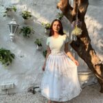 Anushka Sen Instagram – Good vibes or good bye 🧚🫶 Olive Bar & Kitchen