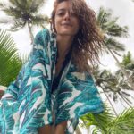 Anya Singh Instagram - Young & wild & freeeeee 📸 @tanyalace 🤍