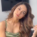 Anya Singh Instagram - 🐸