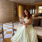 Anya Singh Instagram - Weddings could be my fort (e)