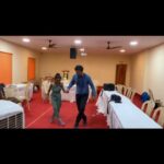 Aravind Akash Instagram - Practice session for sun nachathira thiruvizha @aravindaakash uncle😍😘🥰🤗 . . . . #abiyumnaanum #sunnachathirathiruvizha #thuthukudi #rehearsal #dance #bonding #hugs # love #dadlittleprincess