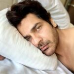 Arjan Bajwa Instagram - Woke up like this …. Happy Sunday ! . . . . #sunday #sundayvibes #sundayfunday #bollywood #bollywoodactor #actorslife #actor #mensfashion #menswear #menshair #menstyle #wokeuplikethis #instagood #instagram #instadaily #instamood #instalike #reels #treanding #trendingreels #arjanbajwa #sundaymotivation #80s #80smusic #wham