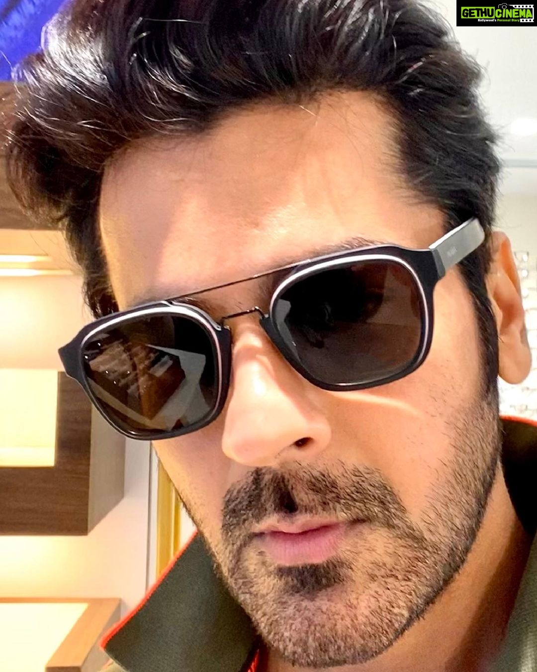 Arjan Bajwa Instagram - Sunshine and sunglasses,my favorite accessories…. . . . . . . .. . . . . .. . . . . . #instagood #insta #instadaily #instafashion #instapic #instaaccessories #mens #mensfashion #mensstyle #menswear #menshair #boolywood #actorslife #sunglasses #sunglass #prada #pradasunglasses #thursday #fitness #fitnessmotivation #showtime