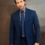 Arjan Bajwa Instagram - Get up Suit up Show up Never give up !!! . . . . . . . . . . . Thanks you @niveditasaboocouture for this suit and the look ,you r best in making a suit look good on anyone ! #suit #suitup #mensfashion #menswear #mensphysique #menshair #tuesday #tuesdaymotivation #bollywood #bollywoodactor #trendingreels #trending #fitness #actorslife #awards @siimawards #instagood #instagram #ootd #lookbook #tuxedo