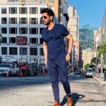 Arjan Bajwa Instagram – Where the streets have no name… just the City of Golden Gate is enough …. .
.
.
.
..
.
#sanfrancisco #california #cali #sunnycalifornia #shopping #mood #bollywood #bollywoodactoractress #bollywoodactors #mensfashion #mens #menshair #menstyle #fitness #actorslife #holiday #lookbook #insta #instafashion #instalove #instamood #tuesday #saksfifthavenue #unionsquare #policesunglasses Market Street (San Francisco)