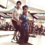 Arjan Bajwa Instagram - Fitness shenanigans with @sonu_sood !!! We workout to burn off the CRAZY #GymBuddies #FitnessFreaks #FriendsForever