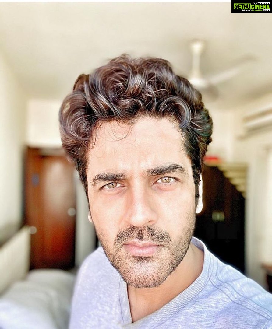 Arjan Bajwa Instagram - Woke up like this #saturday . . . . . . #saturdaynight #bollywood #bollywoodactor #actorslife #instagood #instagram #instamood #instalike #mensfashion #menswear #mensstyle #potrait #selfie #sunlight #hazeleyes