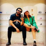 Arjun Kapoor Instagram - A Selfie with the Shopaholic 😈😋😎 !!!