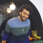 Arjun Kapoor Instagram - Get ready to #Rethink Winter with clean silhouettes and modern styles with @marksandspencerindia #MandS #RethinkWinter