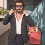 Arjun Kapoor Instagram - B̶r̶o̶w̶n̶ most wanted munda. 😎 (Read: Kehti hai har kudi) 📷 @sheldon.santos