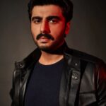 Arjun Kapoor Instagram - You say colour I say black ♠️