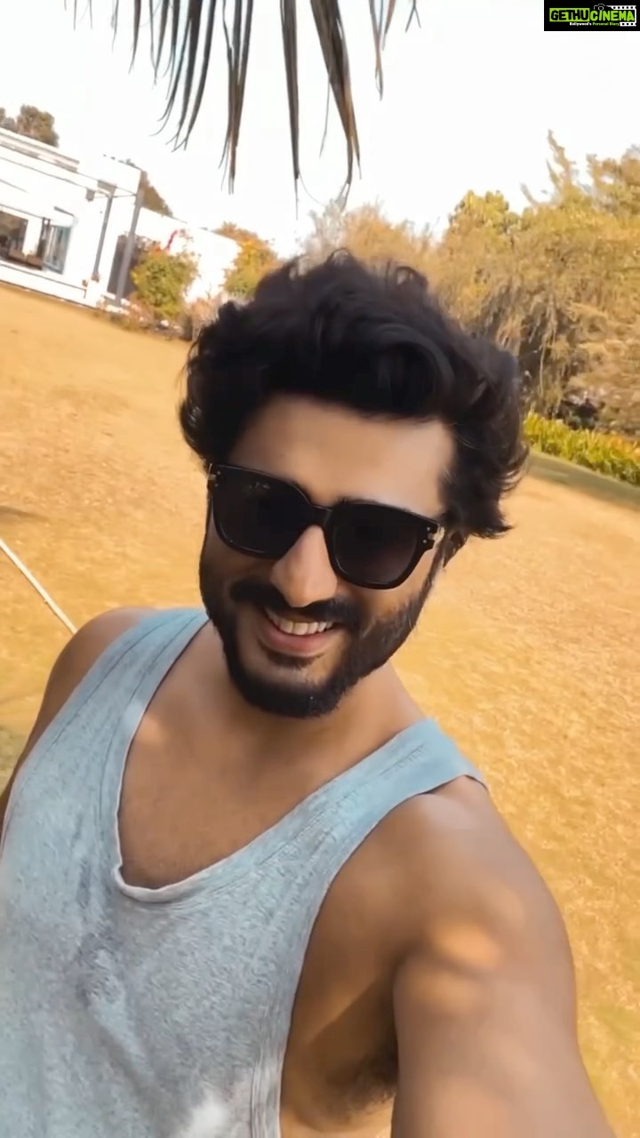 Arjun Kapoor Instagram - Getting back in sync with peace #ASMR
