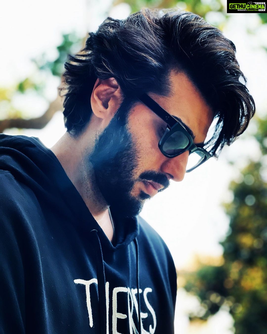 Arjun Kapoor is touched by a fan's adorable gesture | Filmfare.com