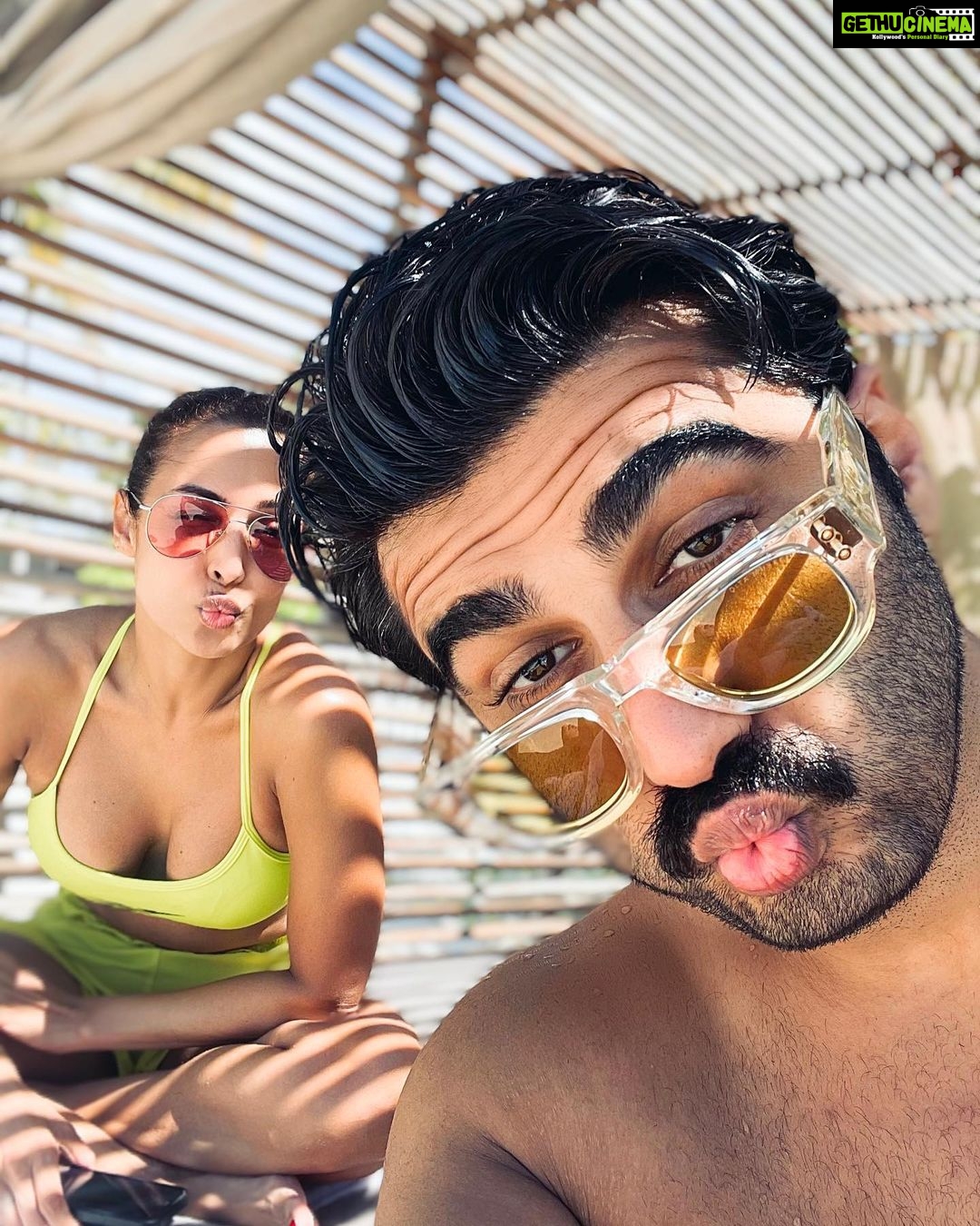 Arjun Kapoor - 353.8K Likes - As the dust settles on 2021 (clearly the virus refuses to so something must 🙄) We just wanna wish all of you a happy & very pouty 2022 ahead !!!