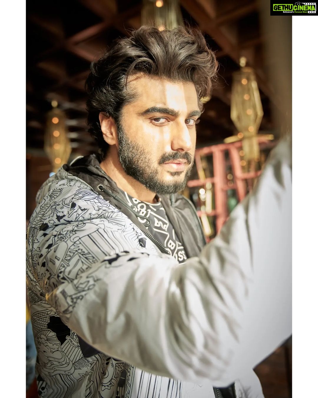 Arjun Kapoor Instagram - Entering March like a BOSS 😉