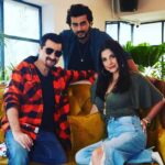 Arjun Kapoor Instagram – Happy birthday to the nicest soul the wittiest man & someone who can make people laugh all the time… love you @sanjaykapoor2500 but I’m still funnier than you…