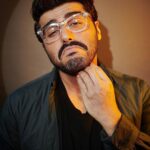 Arjun Kapoor Instagram - I think I’m allergic to Mondays but what are you up-to? 🥲 Also Hi from me and my different moods 🤪 P.S #MondayMotivation