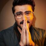 Arjun Kapoor Instagram - I think I’m allergic to Mondays but what are you up-to? 🥲 Also Hi from me and my different moods 🤪 P.S #MondayMotivation