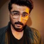 Arjun Kapoor Instagram - I think I’m allergic to Mondays but what are you up-to? 🥲 Also Hi from me and my different moods 🤪 P.S #MondayMotivation