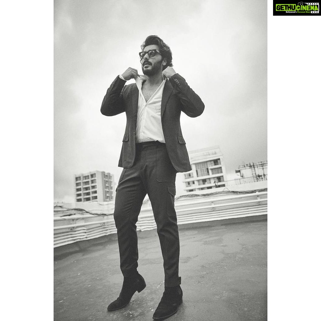 Arjun Kapoor Instagram - Living life in Monochrome 🖤
