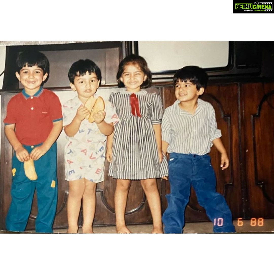 Arjun Kapoor - 339.7K Likes - So last week one of my sisters got married & it made me realise that how quickly life changes !!! So many variables & possibilities on the horizon for all of us, but what keeps us grounded always is one constant - Brothers & Sisters.
As long as I can remember my siblings have been everything in my life & may that always continue... Here’s to my brothers & sisters - Happy RakshaBandhan. Love you all.
@anshulakapoor @rheakapoor @sonamkapoor @janhvikapoor @khushi05k @shanayakapoor02 @antara_m @mohitmarwah @karanboolani @harshvarrdhankapoor @jahaankapoor26 @akshaymarwah22 @anandahuja
#Photodump #ThrowBack