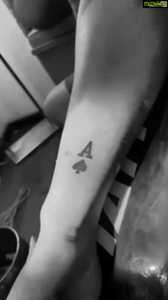 Arjun Kapoor Instagram - She is the Ace up my sleeve 😉 @anshulakapoor & I, intertwined forever in life & also by the letter A ♠️🖤